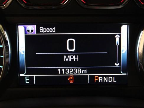 Used 2018 Chevrolet Tahoe LT w/ LT Signature Package image 6