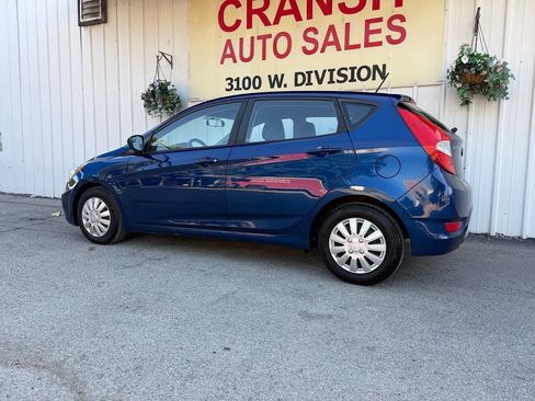 Used 2015 Hyundai Accent GS FWD image 9