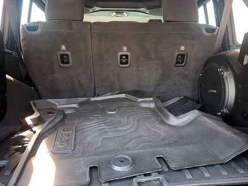 Used 2021 Jeep Wrangler Unlimited Sport image 34