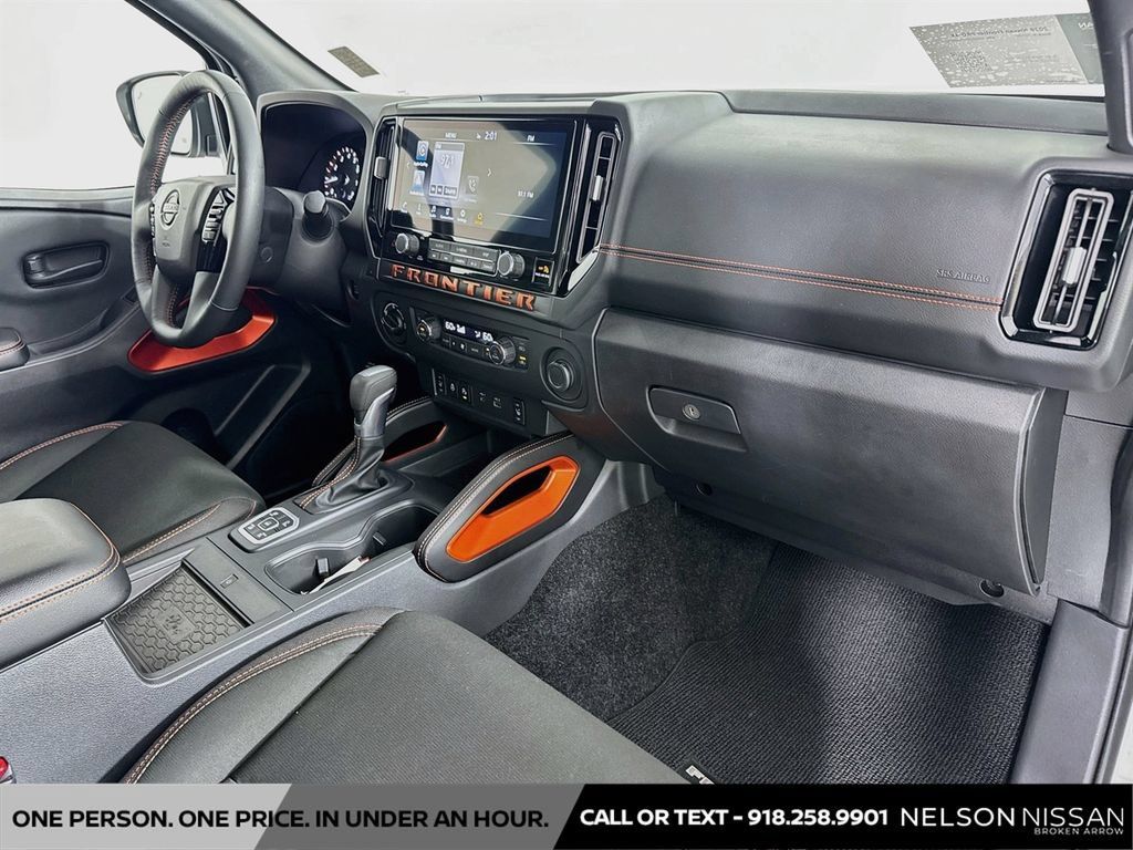 Certified 2026 Nissan Frontier PRO-4X w/ Pro-4x Convenience Package AWD/4WD image 27