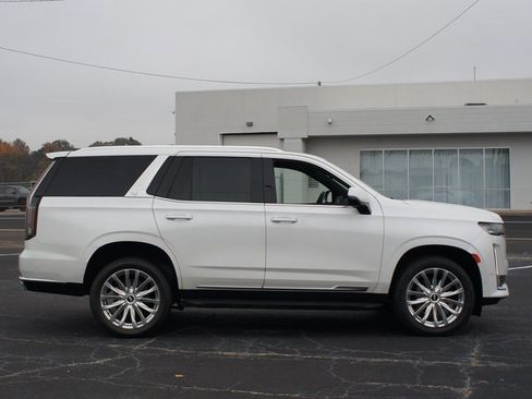 Certified 2022 Cadillac Escalade Premium Luxury w/ LPO, Floor Liner Package image 23