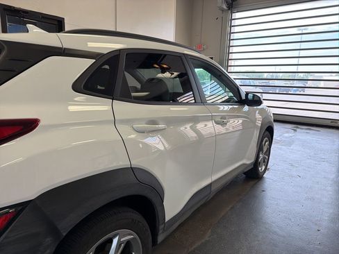 Used 2023 Hyundai Kona SEL AWD/4WD image 6
