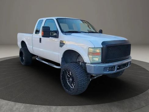 Used 2008 Ford F250 XL image 2