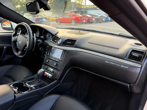 Used 2013 Maserati GranTurismo Sport RWD image 26