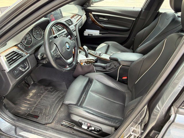 Used 2016 BMW 328i xDrive Sedan AWD/4WD image 7