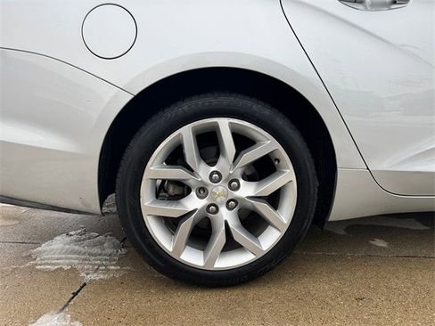 Used 2016 Chevrolet Impala LTZ image 9