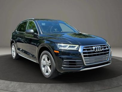 Used 2019 Audi Q5 2.0T Premium Plus w/ Premium Plus Package