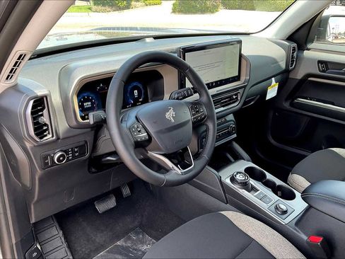 New 2025 Ford Bronco Sport Big Bend image 8
