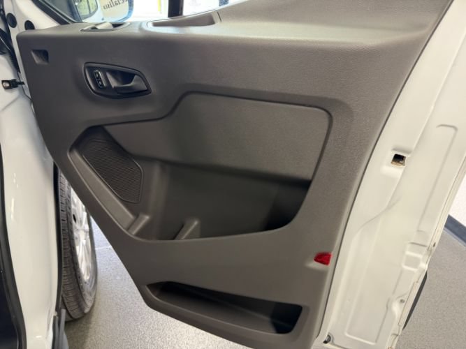 Used 2023 Ford Transit 350 XLT RWD image 30