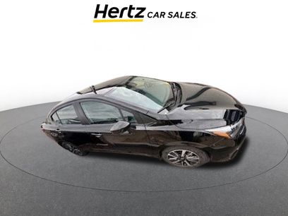 Used 2025 Nissan Versa SV w/ Trunk Package