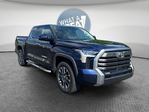 Used 2023 Toyota Tundra Limited w/ Power Package AWD/4WD image 1