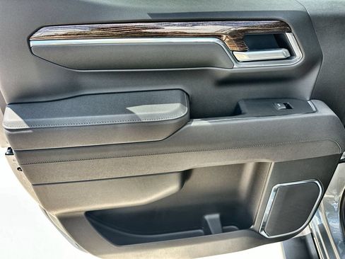 New 2026 GMC Sierra 1500 Elevation w/ Elevation Premium Package AWD/4WD image 15