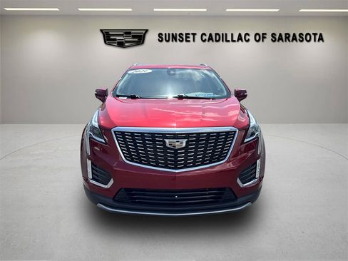 Used 2021 Cadillac XT5 Premium Luxury w/ LPO, Floor Liner Package FWD image 2