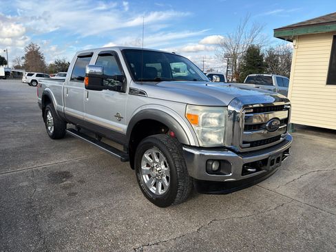 Used 2012 Ford F250 Lariat w/ Lariat Ultimate Pkg image 11