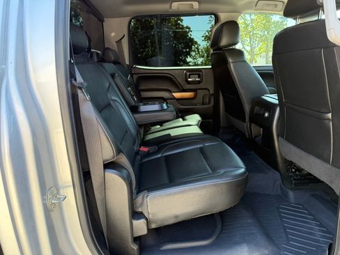 Used 2018 Chevrolet Silverado 1500 LTZ w/ LTZ Plus Package AWD/4WD image 45