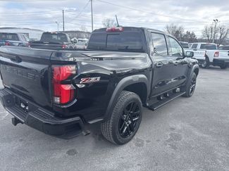 Used 2024 Chevrolet Colorado Z71 w/ Z71 Convenience Package 2 video 3