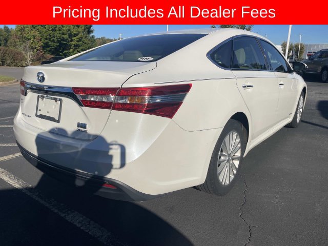 Used 2013 Toyota Avalon XLE Premium FWD image 11