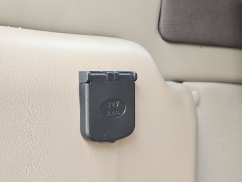 Used 2020 Chevrolet Express 2500 w/ Enhanced Convenience Package RWD image 8