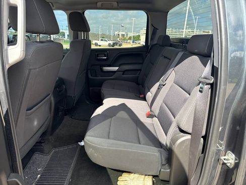 Used 2018 Chevrolet Silverado 1500 LT w/ Texas Edition RWD image 7