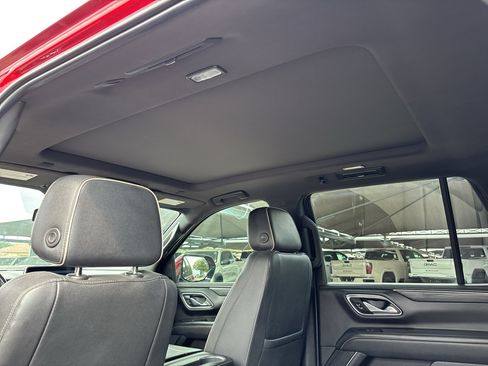 Used 2021 GMC Yukon SLT w/ SLT Premium Package AWD/4WD image 21