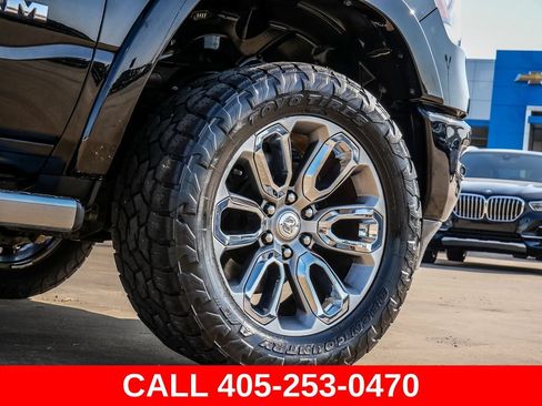 Used 2020 RAM 1500 Laramie w/ Sport Appearance Package AWD/4WD image 9