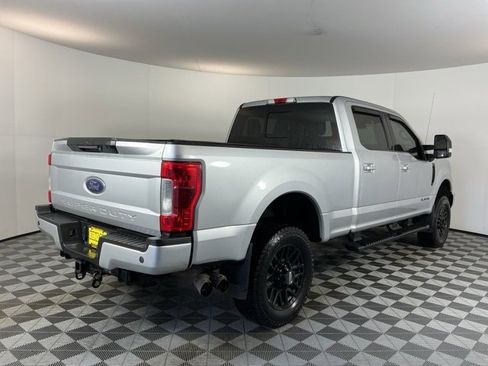 Used 2019 Ford F350 Lariat w/ Lariat Ultimate Package image 4