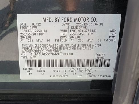 Used 2022 Lincoln Aviator AWD w/ Premium Package image 17
