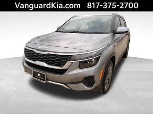 Certified 2023 Kia Seltos LX image 1