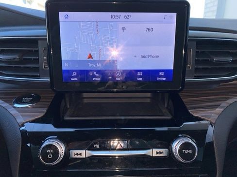 Certified 2023 Ford Explorer Limited w/ Equipment Group 301A image 11