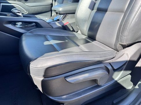 Certified 2022 Kia Telluride LX FWD image 25