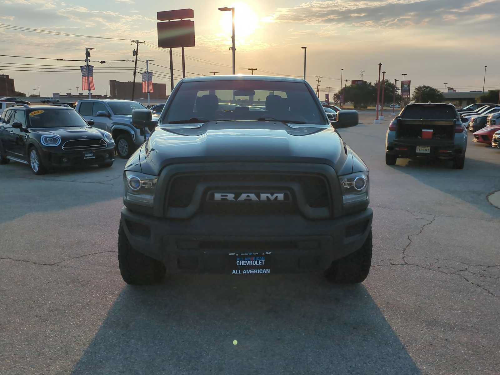 Used 2024 RAM 1500 Warlock AWD/4WD image 3