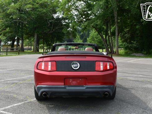 Used 2011 Ford Mustang GT Premium w/ Comfort Pkg image 19