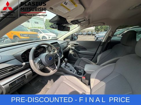Used 2025 Subaru Impreza 2.0i AWD/4WD image 18