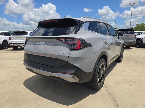 New 2026 Kia Sportage EX AWD/4WD image 8