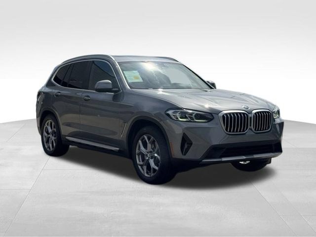 Certified 2024 BMW X3 xDrive30i w/ Premium Package AWD/4WD image 11