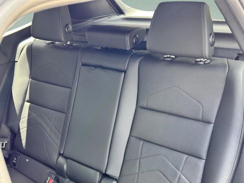 Used 2025 BMW X1 xDrive28i w/ Technology Package image 28