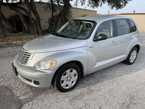 Used 2006 Chrysler PT Cruiser image 3