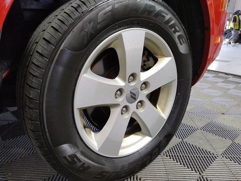 Used 2018 Dodge Journey SE w/ Popular Equipment Group FWD image 31