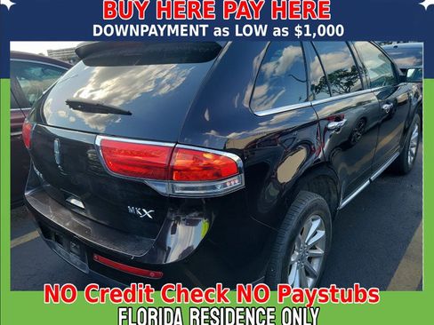 Used 2013 Lincoln MKX FWD image 4