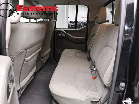 Used 2021 Nissan Frontier SV AWD/4WD image 21