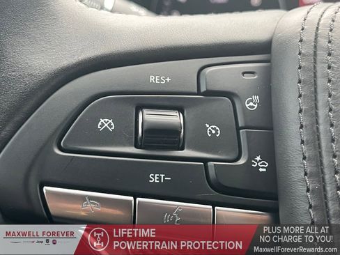 Used 2022 Cadillac XT6 Premium Luxury w/ Platinum Package image 11