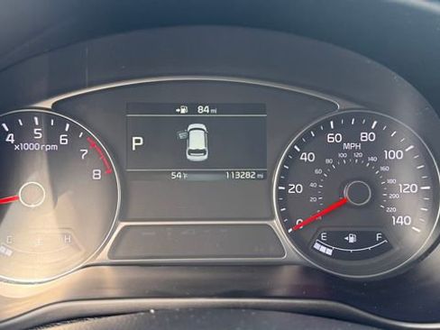 Used 2018 Kia Soul ! FWD image 20