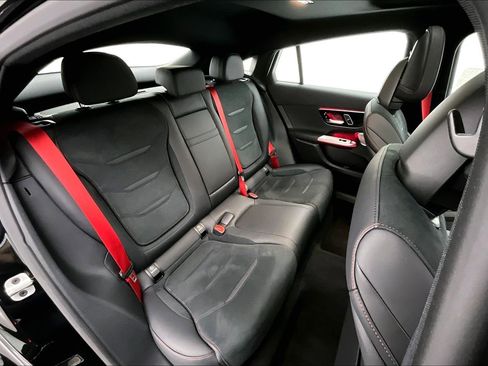 Used 2026 Mercedes-Benz GLC 43 AMG 4MATIC image 17