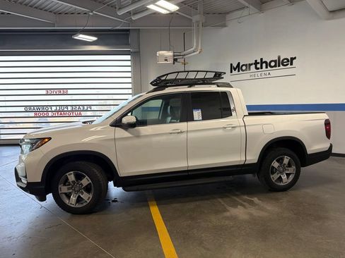 Certified 2025 Honda Ridgeline RTL image 9
