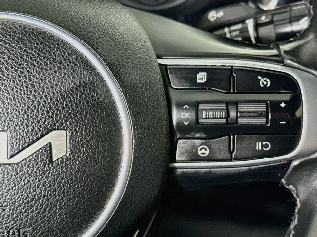 Used 2022 Kia K5 GT-Line FWD image 12