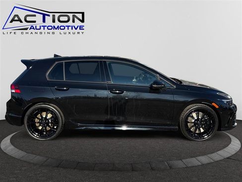 Used 2025 Volkswagen Golf R Black Edition image 9
