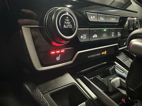 Used 2019 Honda CR-V EX image 13