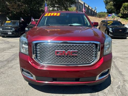 Used 2016 GMC Yukon XL Denali w/ Open Road Package AWD/4WD image 2