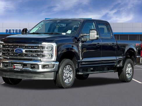 Used 2024 Ford F350 Lariat image 9