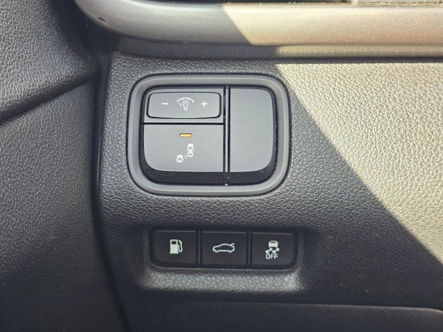 Used 2018 Kia Optima LX FWD image 36